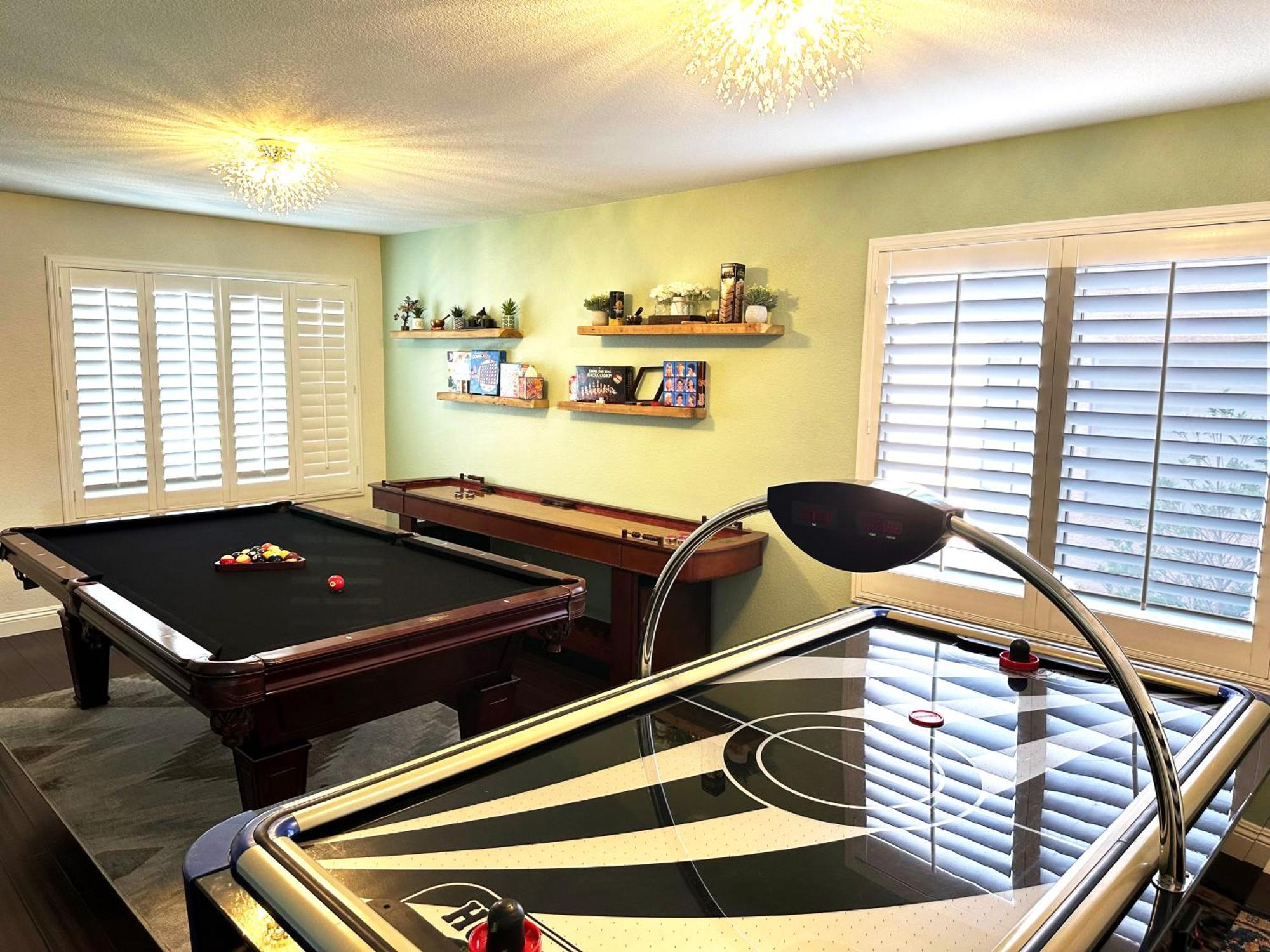 לאס וגאס Buddha Gem, Central 6 Bed Room Luxury Home With Pool Hot Tub Game Room And Much More מראה חיצוני תמונה